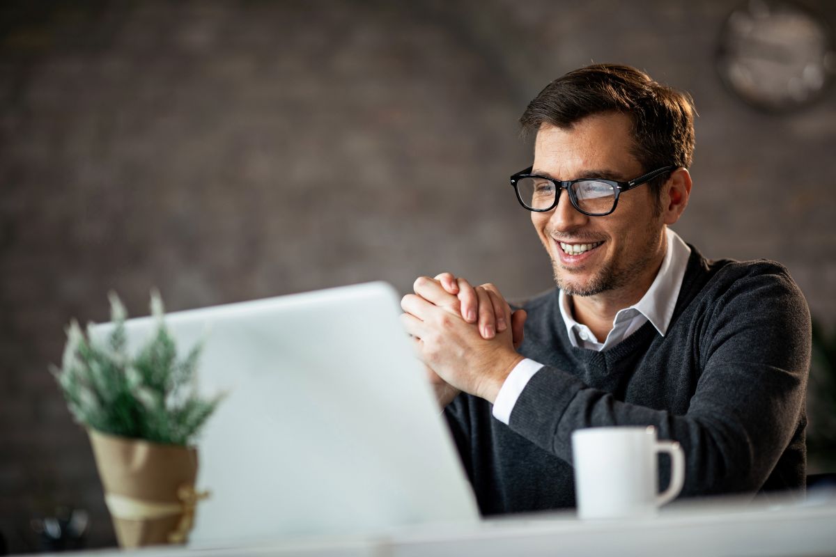 How to Reward Employees Without Money: 20 Ideas that Work